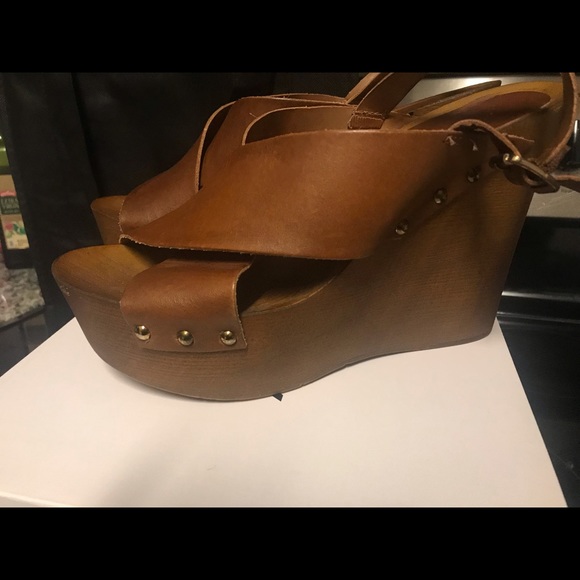Aldo Brown Leather Wood Sole Wedges Size 9 - Picture 3 of 4